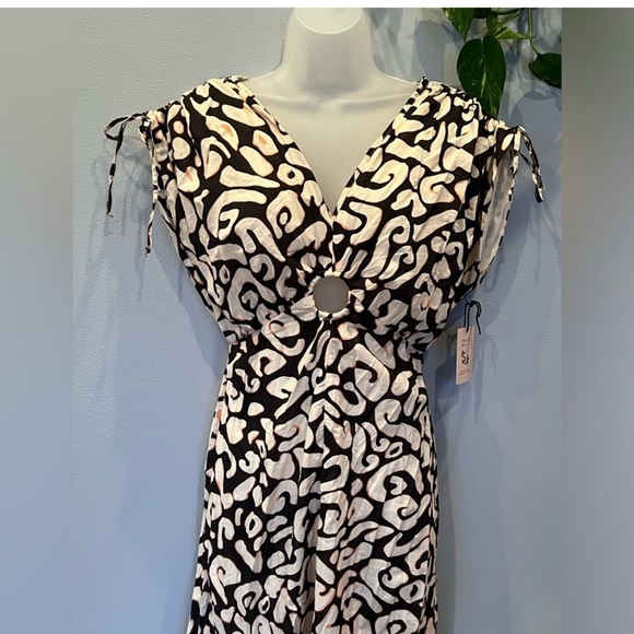SINCERELY JULES Black and Cream Fit and Flare Midi Dress with Tie Front/size S - Picture 3 of 13
